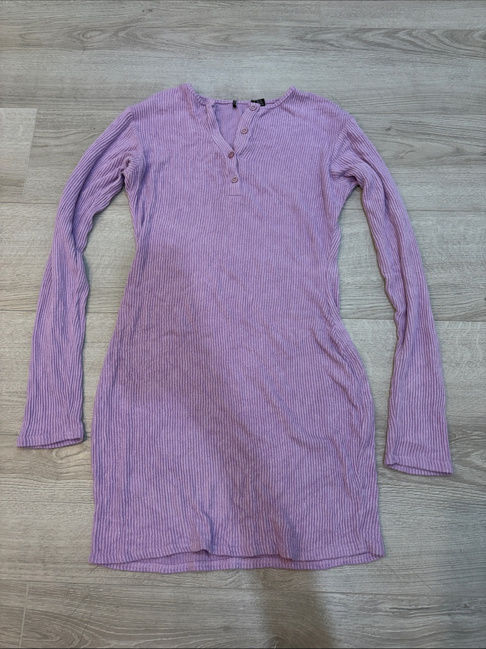Women’s Lavender Ribbed Long-Sleeve Henley Dress